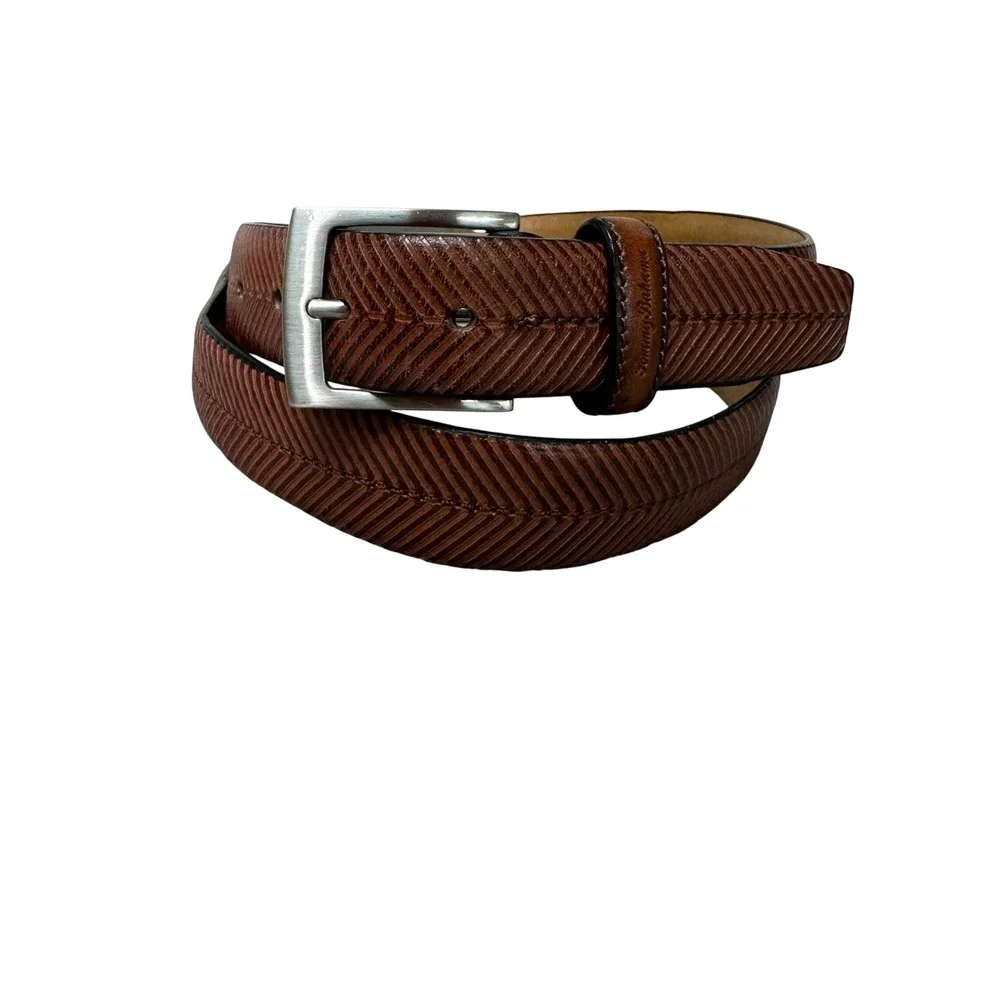 Tommy Bahama Mens Brown Leather Herringbone Embossed Belt Size 40 1101TM0025-251